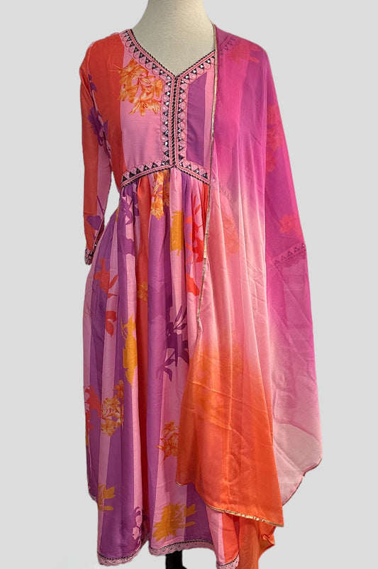 Alia Cut in Muslin Fabric - Lavender and Orange